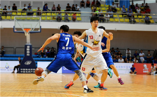 上海海港豪取连胜（上海海港连战连捷）